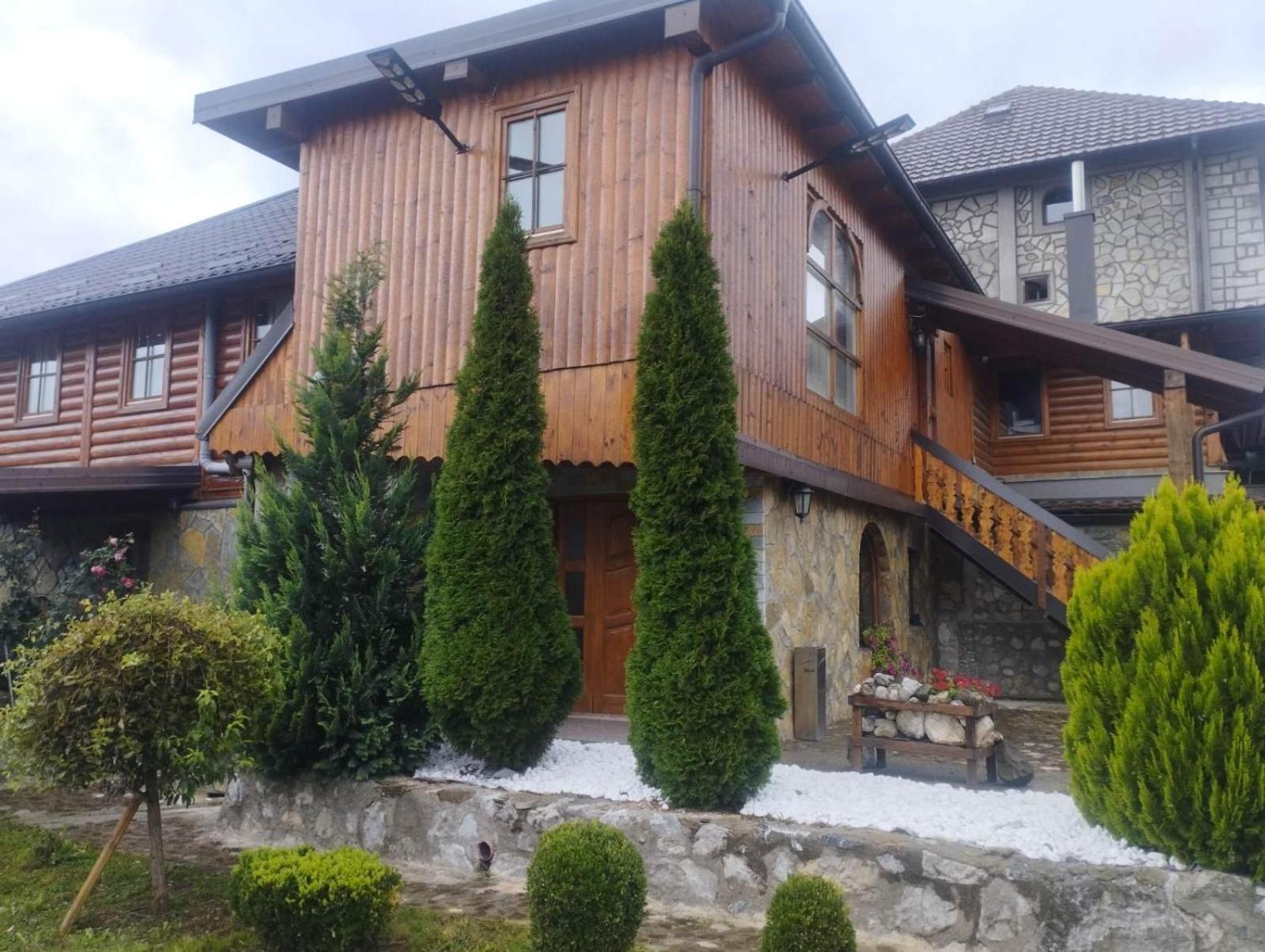 Kula Nekovic Bed & Breakfast Gusinje Exterior photo